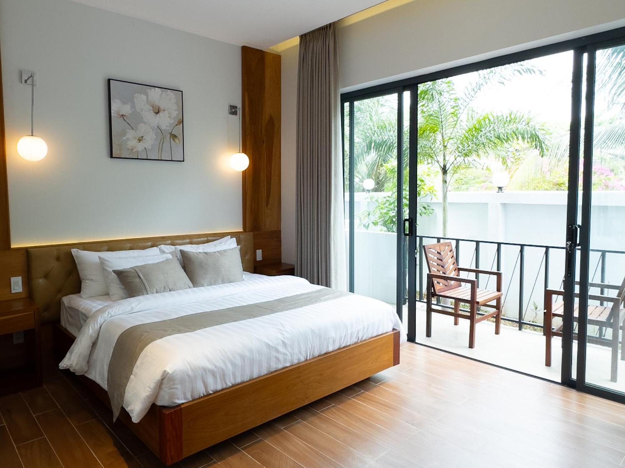 The R&B Boutique Hotel Kampot Exterior photo